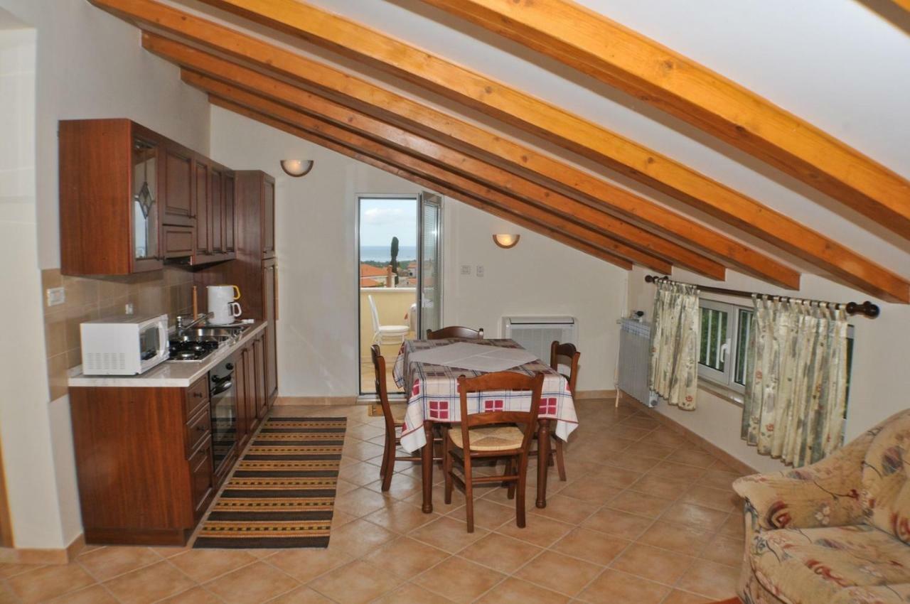Haus Liliana Hotel Tar-Vabriga Luaran gambar