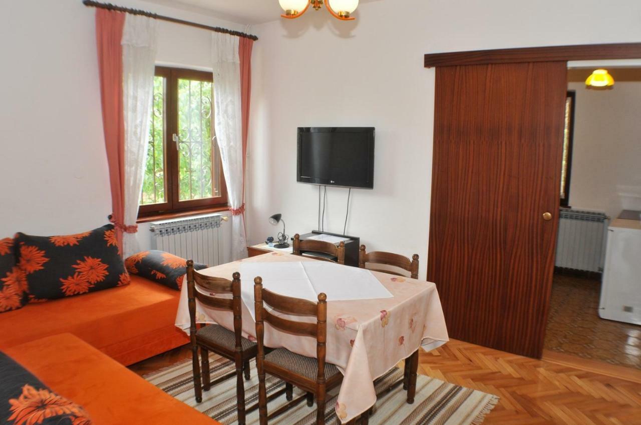 Haus Liliana Hotel Tar-Vabriga Luaran gambar