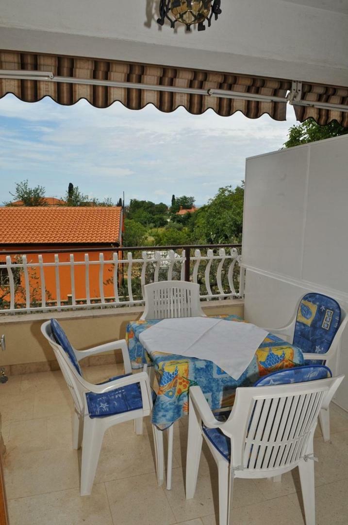 Haus Liliana Hotel Tar-Vabriga Luaran gambar